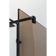 Душевая перегородка Cezares 120 см LIBERTA-L-1-120-BR-NERO (телескопический кронштейн, стекло 8 мм) черный/бронза - фото 4