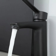 Смеситель для раковины с локтевой (хирургической) ручкой Gappo G1021-6, черный, Цвет производителя: чёрный - фото 6