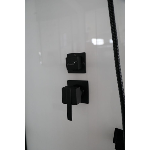 Душевая кабина CeruttiSpa 100х100 см Viva101B (безсиликоновая сборка) чёрный/прозрачное - фото, картинка 4 Душевая кабина CeruttiSpa 100х100 см Viva101B (безсиликоновая сборка) чёрный/прозрачное - фото 4