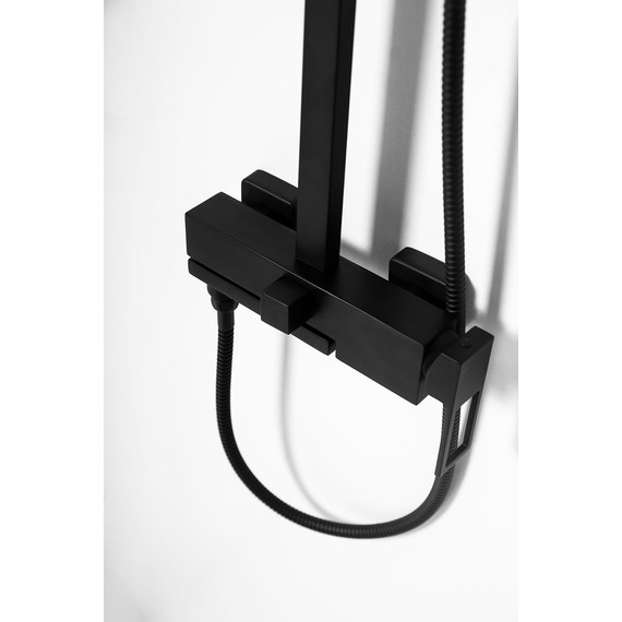 Душевая стойка BelBagno Luce LUC-VSCM-NERO, черный матовый, Цвет производителя: чёрный матовый - фото, картинка 8 Душевая стойка BelBagno Luce LUC-VSCM-NERO, черный матовый, Цвет производителя: чёрный матовый - фото 8