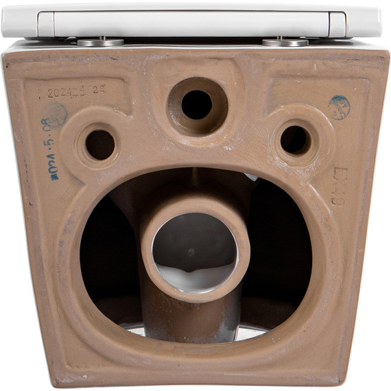 Унитаз подвесной безободковый Aquatek Европа AQ1900T-00 с тонкой крышкой микролифт (Система смыва торнадо) - фото, картинка 14 Унитаз подвесной безободковый Aquatek Европа AQ1900T-00 с тонкой крышкой микролифт (Система смыва торнадо) - фото 14