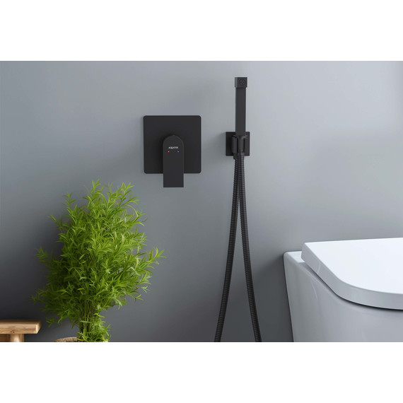 Набор для гигиенического душа Aquatek Лира AQ1419MB (со скрытой частью) чёрный матовый - фото 3
