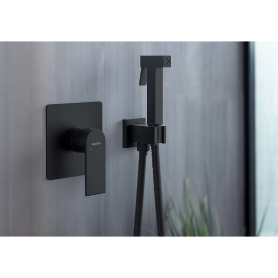 Набор для гигиенического душа Aquatek Лира AQ1419MB (со скрытой частью) чёрный матовый - фото 4