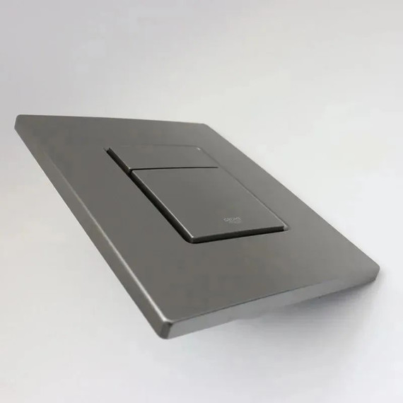 Кнопка смыва Grohe Skate Cosmopolitan 38732A00, графит матовый - фото, картинка 4 Кнопка смыва Grohe Skate Cosmopolitan 38732A00, графит матовый - фото 4