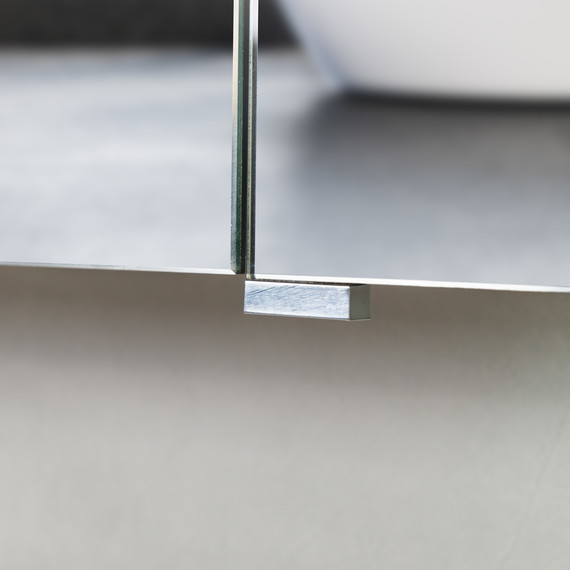 Зеркало-шкаф BelBagno SPC-3A-DL-BL-1200 120 см, хром - фото, картинка 7 Зеркало-шкаф BelBagno SPC-3A-DL-BL-1200 120 см, хром - фото 7