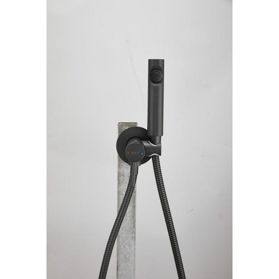 Набор для гигиенического душа Belz B55804-7 (со скрытой частью) чёрный матовый - фото 2