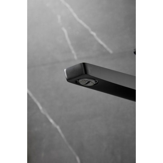 Смеситель для раковины высокий Belz B11715-7, чёрный матовый - фото 9