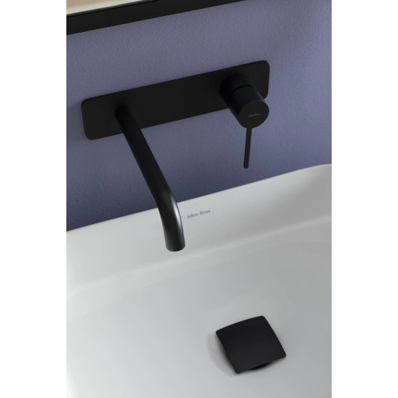 Смеситель для раковины настенный Allen Brau Glority 5.51004-31 (со скрытой частью) чёрный матовый - фото 7