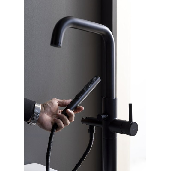 Смеситель для ванны Allen Brau Priority 5.31008-31 (со скрытой частью) чёрный матовый - фото 10