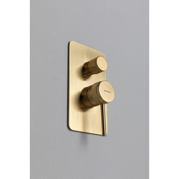 Смеситель для ванны Allen Brau Priority 5.31A11-GB (со скрытой частью) золото - фото 5