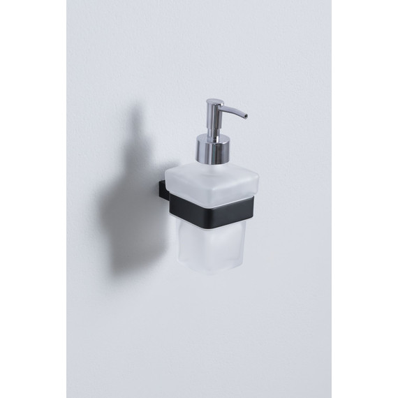 Дозатор для жидкого мыла Allen Brau Infinity 6.21006-31, цвет белый/чёрный матовый - фото 2
