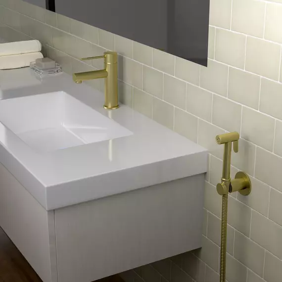 Смеситель для раковины с лейкой для биде Timo Saona 2360/17G, золото матовое - фото 3