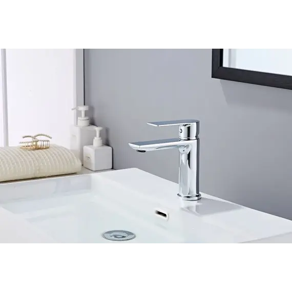 Душевой комплект Haiba: Душевая стойка HB24505 + смеситель для раковины HB10505, цвет хром - фото 3