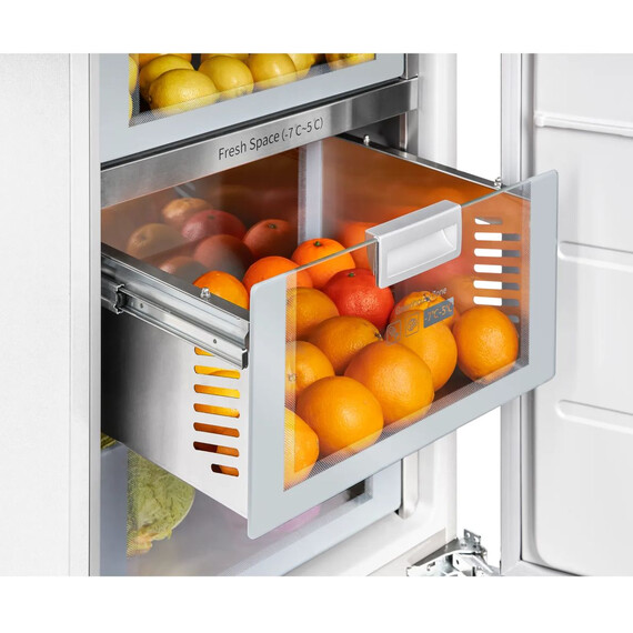 Встраиваемый двухкамерный холодильник Hiberg i-RFB 35 W - фото 7