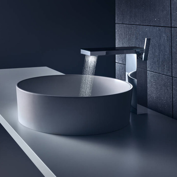 Смеситель для раковины высокий Axor MyEdition 47022000, хром/чёрное стекло, Цвет производителя: хром, чёрное стекло - фото 2