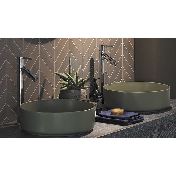 Смеситель для раковины высокий Axor Starck 10103000 - фото, картинка 3 Смеситель для раковины высокий Axor Starck 10103000 - фото 3