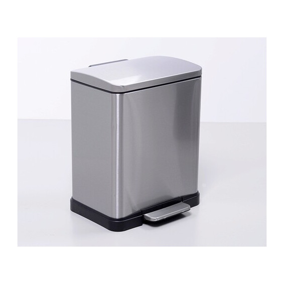 Ведро для мусора с педалью WasserKraft K-622 - фото 2
