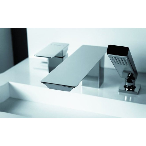 Смеситель для ванны Bravat Phillis F556101C-2-ENG - фото, картинка 3 Смеситель для ванны Bravat Phillis F556101C-2-ENG - фото 3