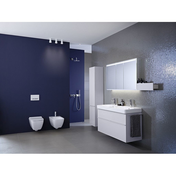 Унитаз подвесной безободковый Geberit Smyle Square 500.683.01.1 с крышкой микролифт - фото, картинка 5 Унитаз подвесной безободковый Geberit Smyle Square 500.683.01.1 с крышкой микролифт - фото 5