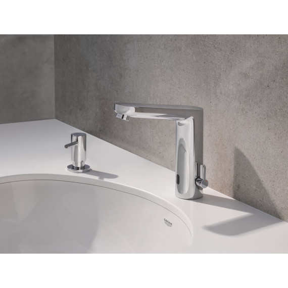 Смеситель для раковины электронный Grohe Eurosmart Cosmopolitan E 36421000 - фото, картинка 3 Смеситель для раковины электронный Grohe Eurosmart Cosmopolitan E 36421000 - фото 3