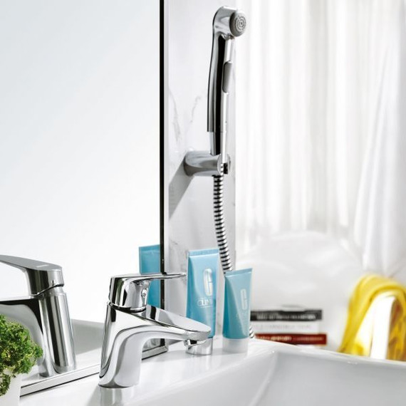 Смеситель для раковины с лейкой для биде BRAVAT DROP F14898C-2 - фото 2