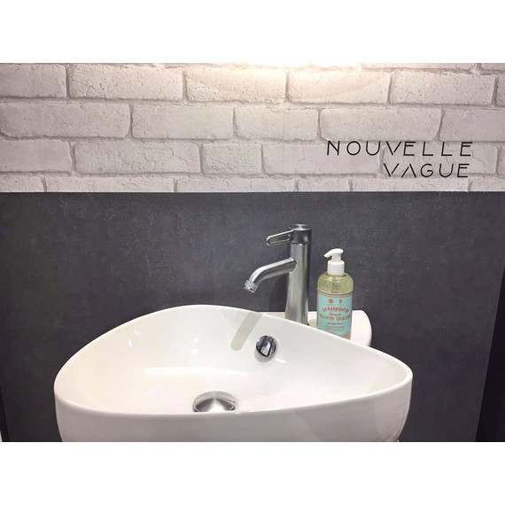 Раковина подвесная Jacob Delafon Nouvelle Vague 45 см EGK112-00 - фото, картинка 4 Раковина подвесная Jacob Delafon Nouvelle Vague 45 см EGK112-00 - фото 4