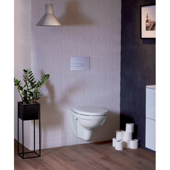 Унитаз подвесной Jacob Delafon Patio Rimless EDV102-00 - фото, картинка 4 Унитаз подвесной Jacob Delafon Patio Rimless EDV102-00 - фото 4