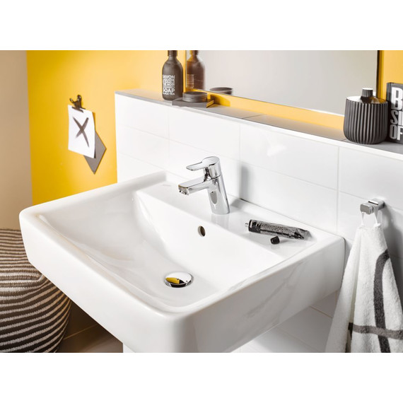 Смеситель для раковины Kludi Pure&Easy 370280565 - фото, картинка 2 Смеситель для раковины Kludi Pure&Easy 370280565 - фото 2