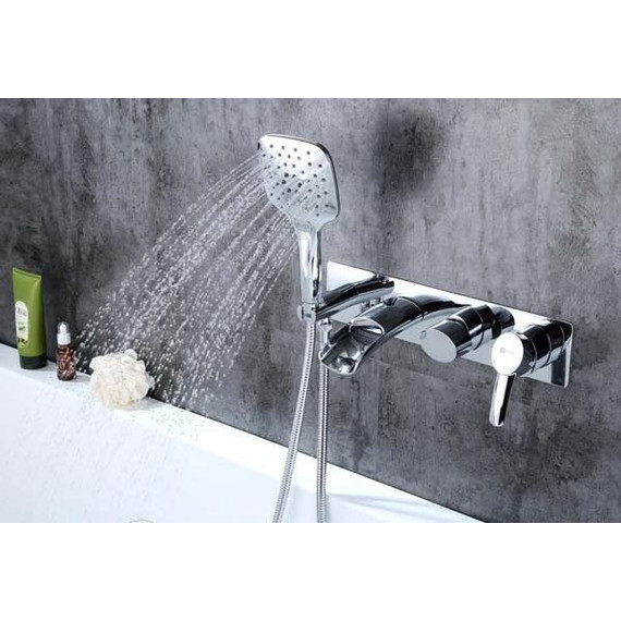 Смеситель для ванны Lemark Atlantiss LM3224C - фото, картинка 3 Смеситель для ванны Lemark Atlantiss LM3224C - фото 3