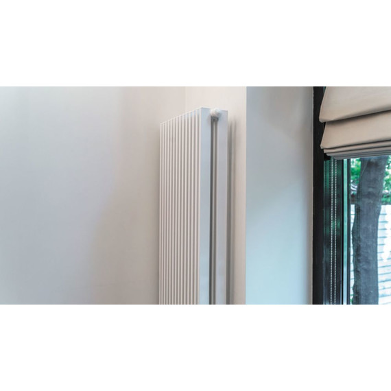 Вертикальный радиатор KZTO Параллели В 1-2000-24 600х2030 мм (24 секции) - фото 16