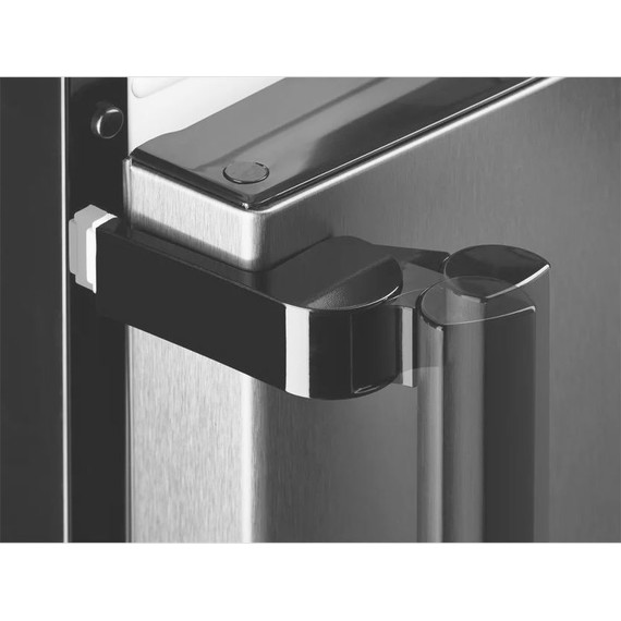 Двухкамерный холодильник Kuppersberg NRV 1867 DX - фото 12