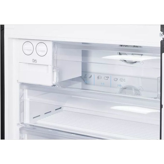 Двухкамерный холодильник Kuppersberg NRV 1867 DX - фото 15