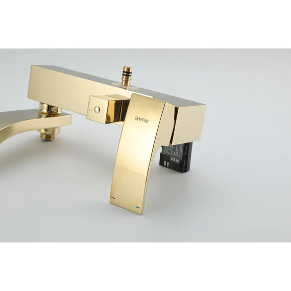 Душевая стойка Gappo Jacob G2407-3, золото - фото, картинка 3 Душевая стойка Gappo Jacob G2407-3, золото - фото 3